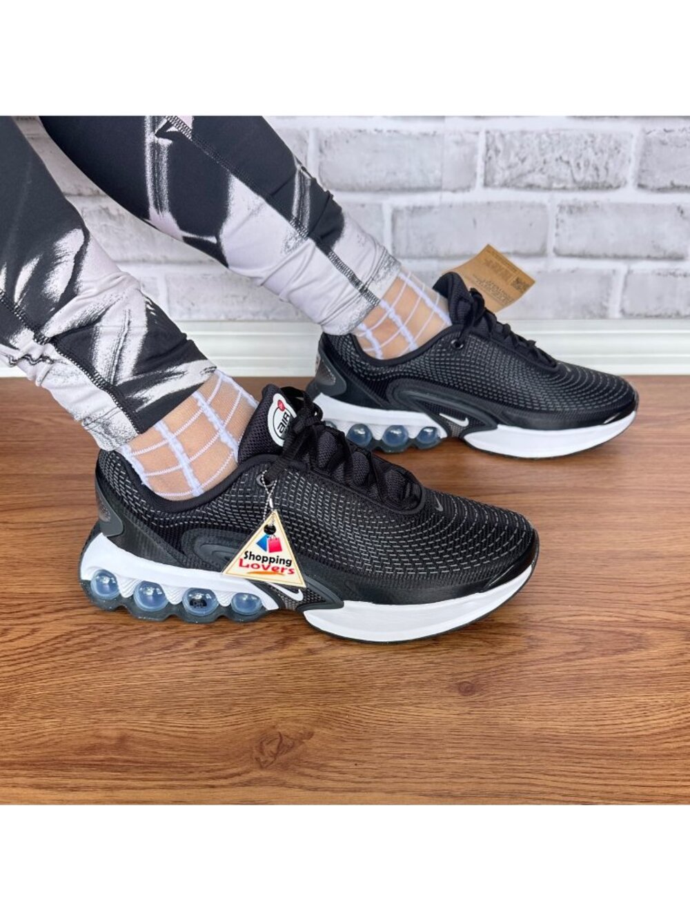 Nike Air Max Dn GS Black White Shoes Sz 6Y Women 7.5 Running Sneakers FB8987-007